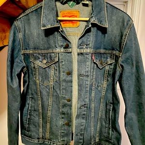 Levi Men’s Denim Jacket - Never Worn